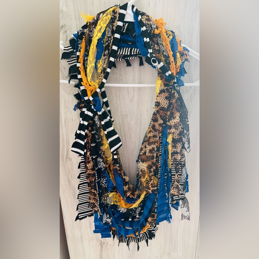 Scrappy Scarf